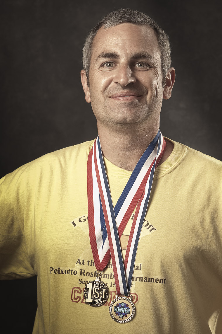 Peix_090811_5250-H_Folio