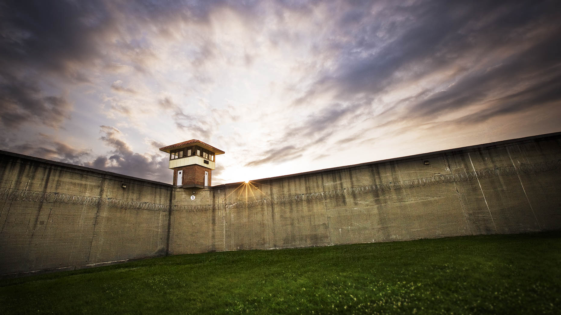 Prison708-8456-Edit